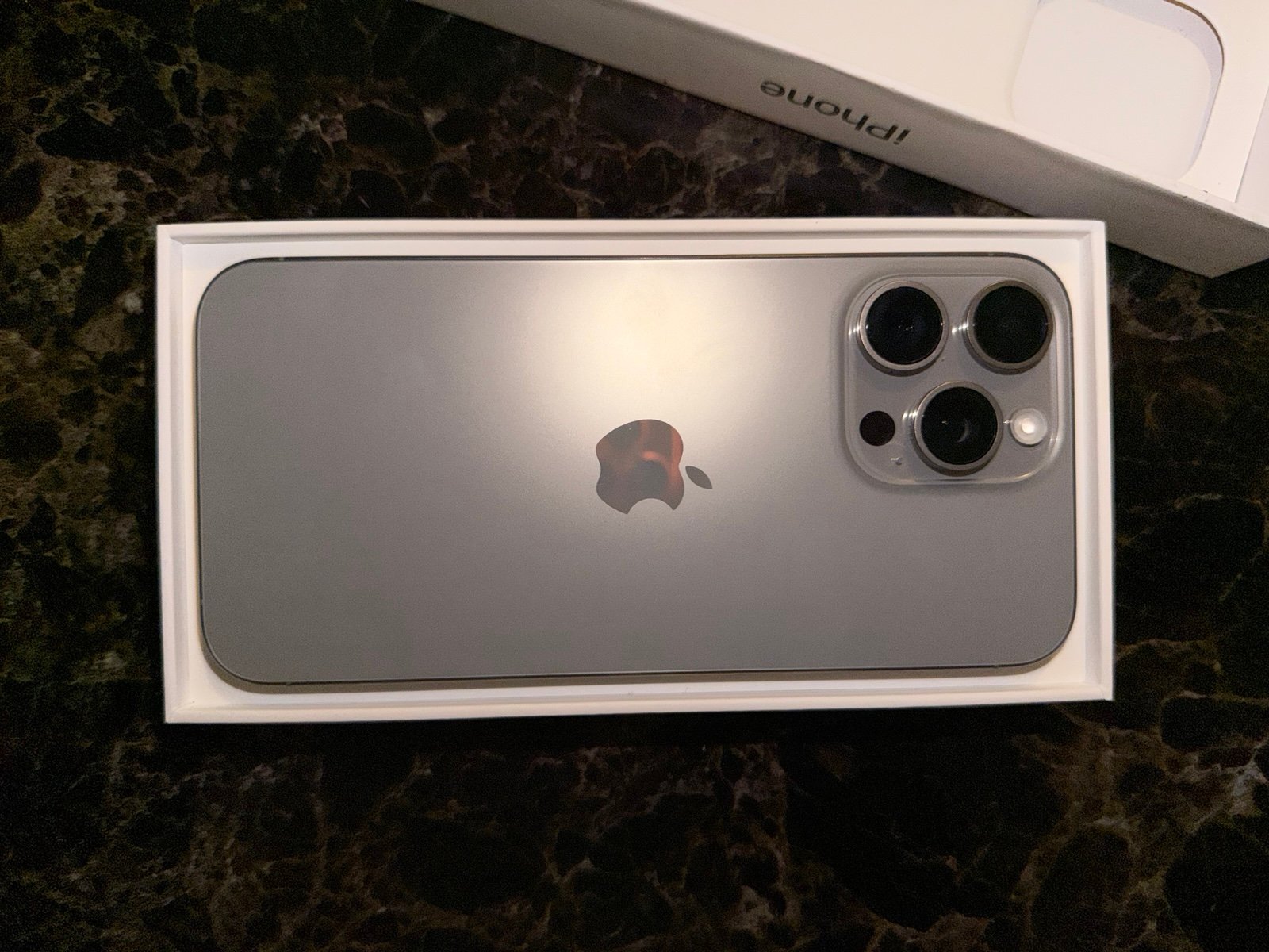 iPhone 15 Pro Max 256GB Natural Titanium *Excellent Condition* *Unlocked*