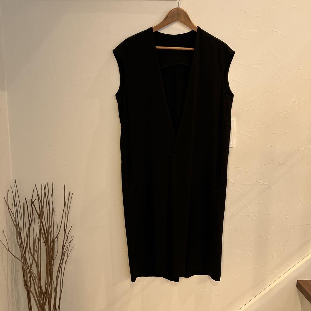 Gauch Black Formal Dress