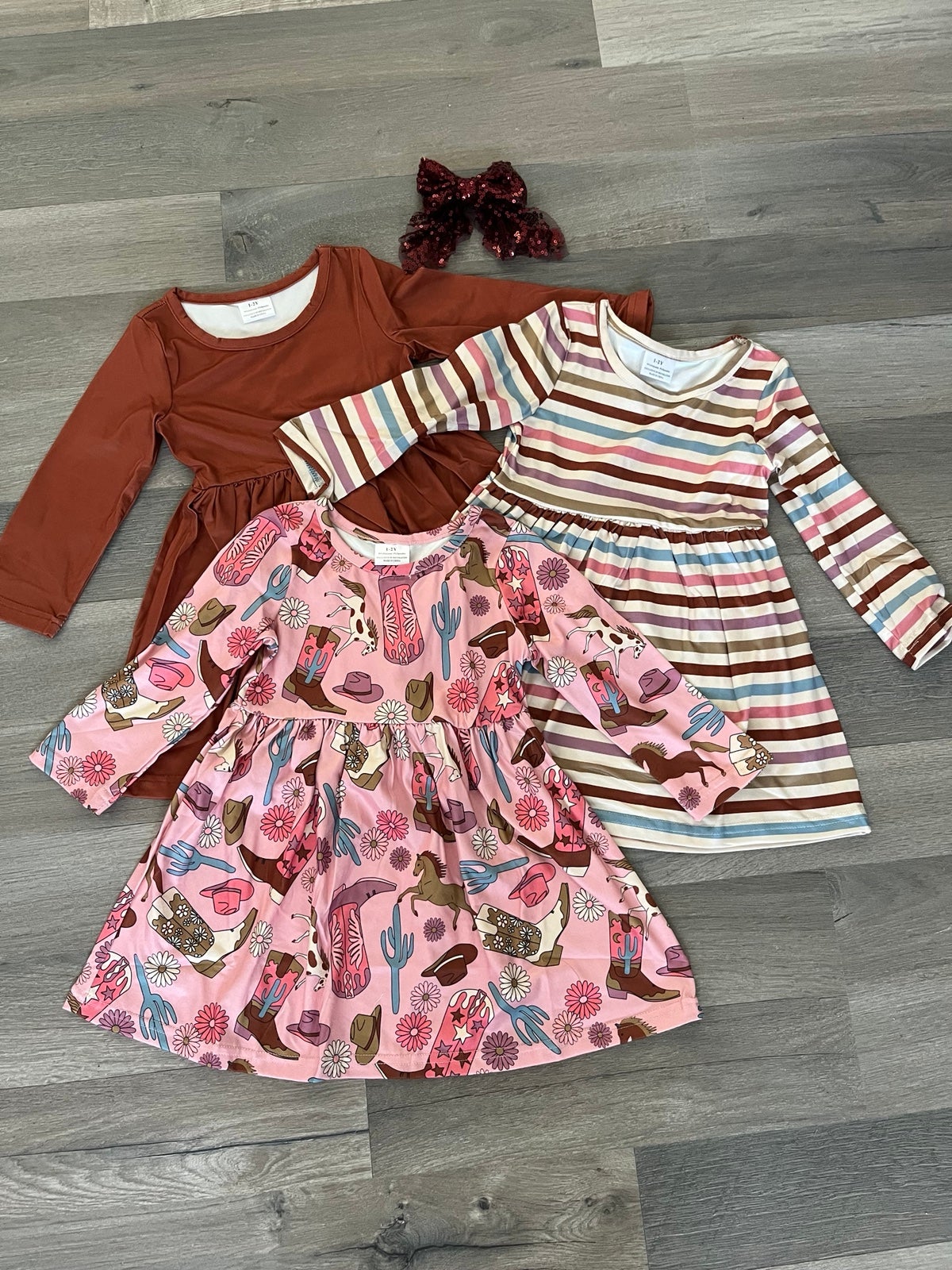 3 dresses with a bow