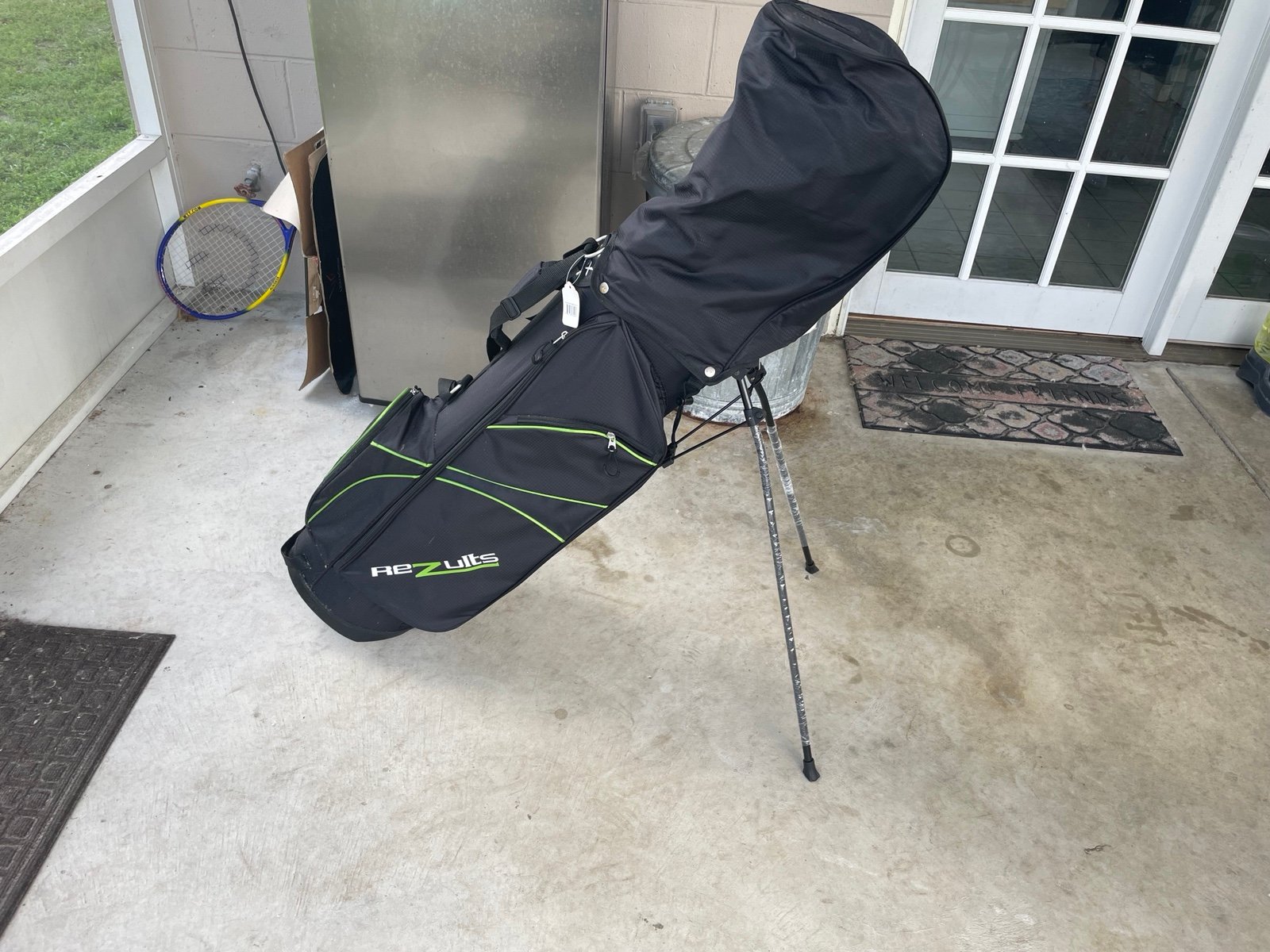 Golf clubs