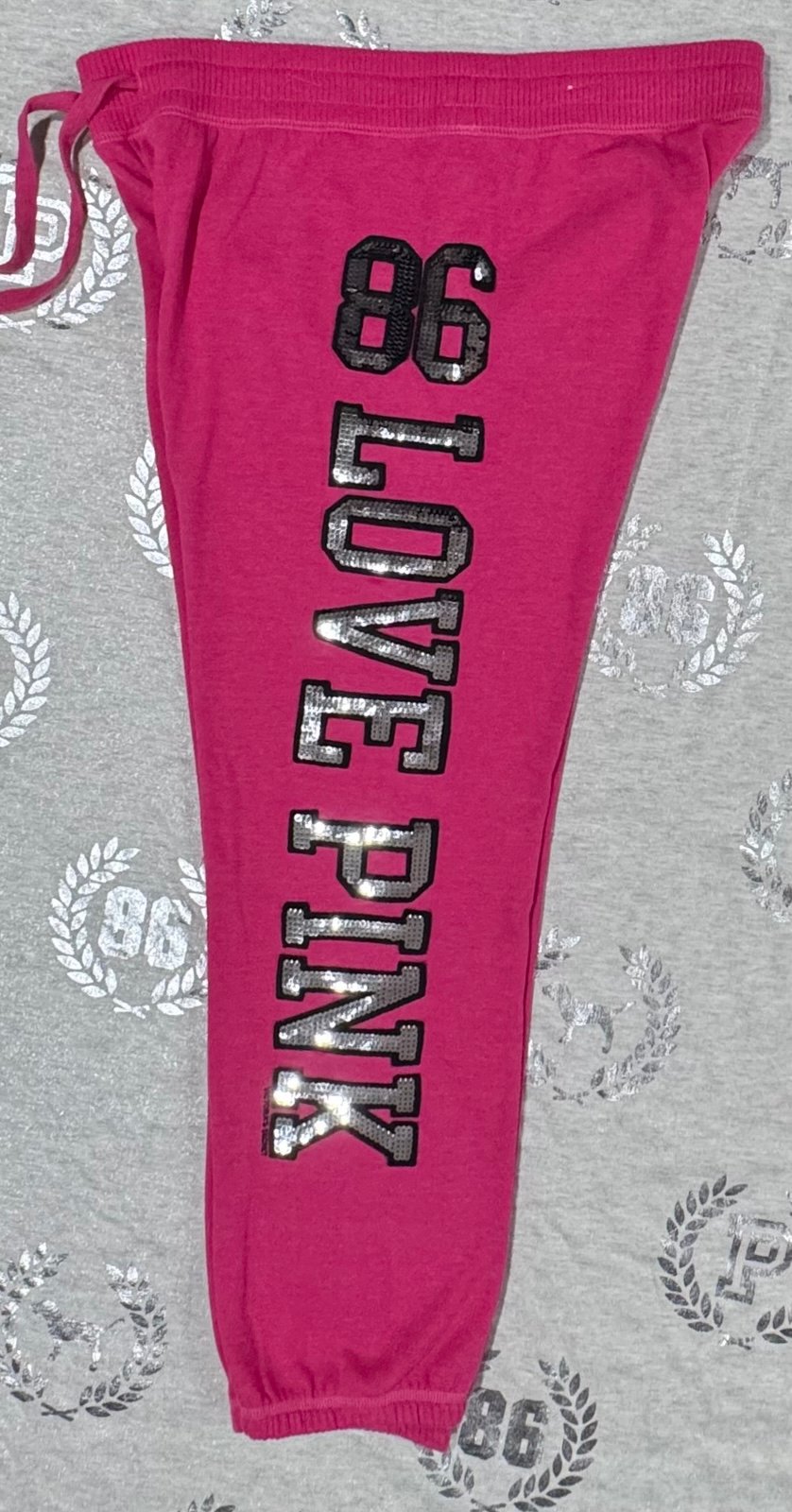 Victoria’s Secret PINK Vintage Limited Edition Bling Joggers Large