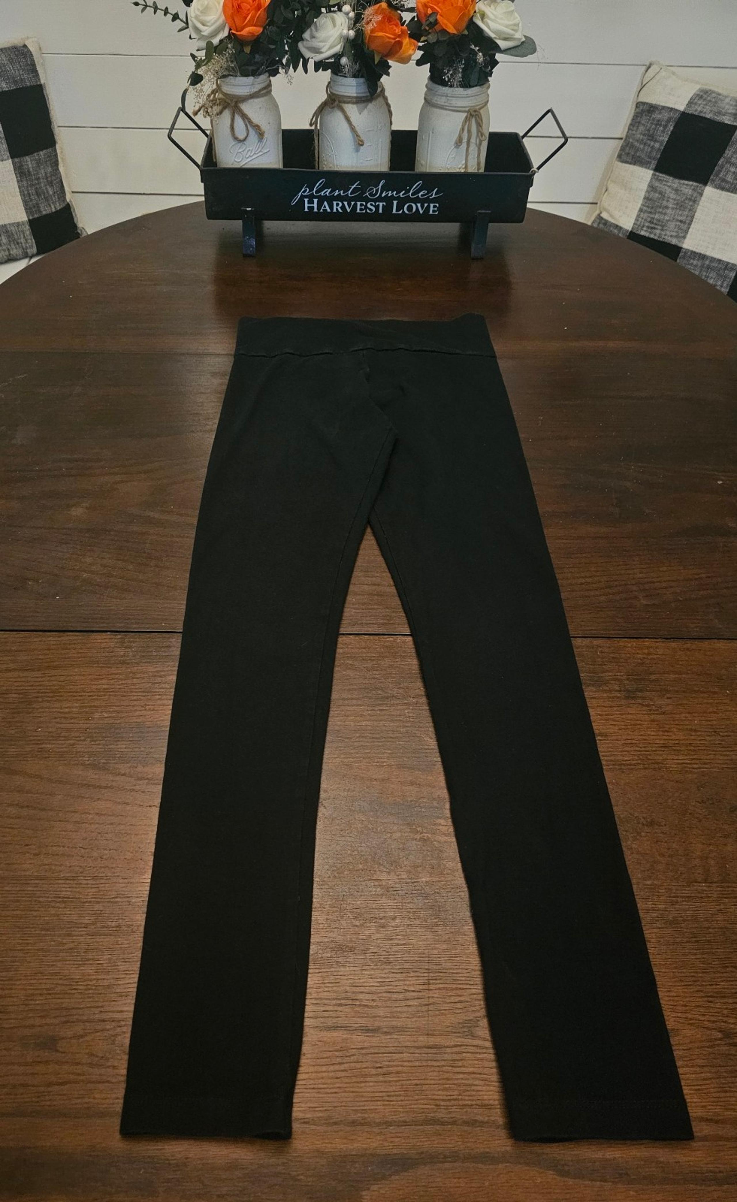 Women's M Forever 21 leggings