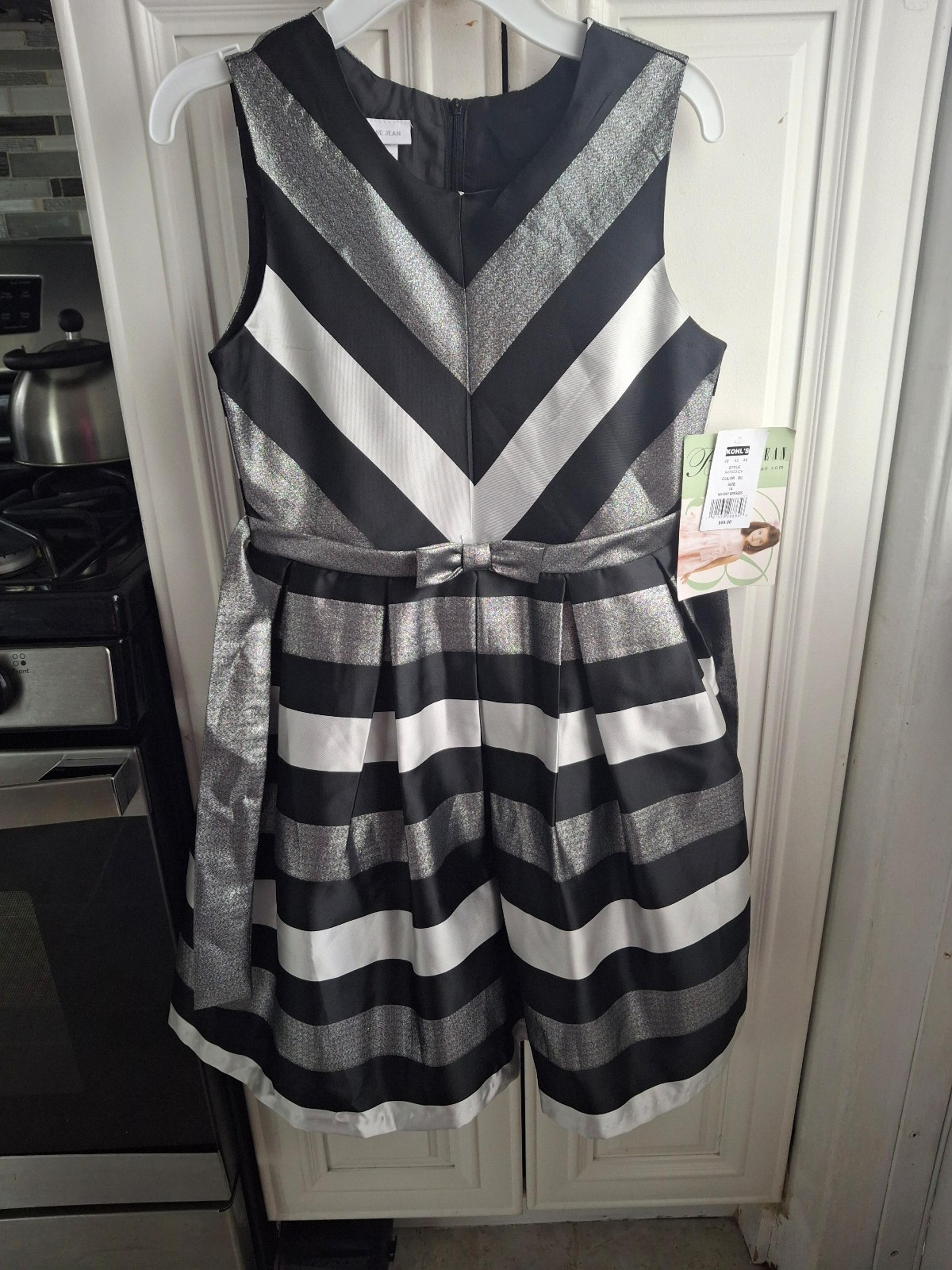 Bonnie Jean Girls Size 14 Dress Black/Silver Party Formal NWT