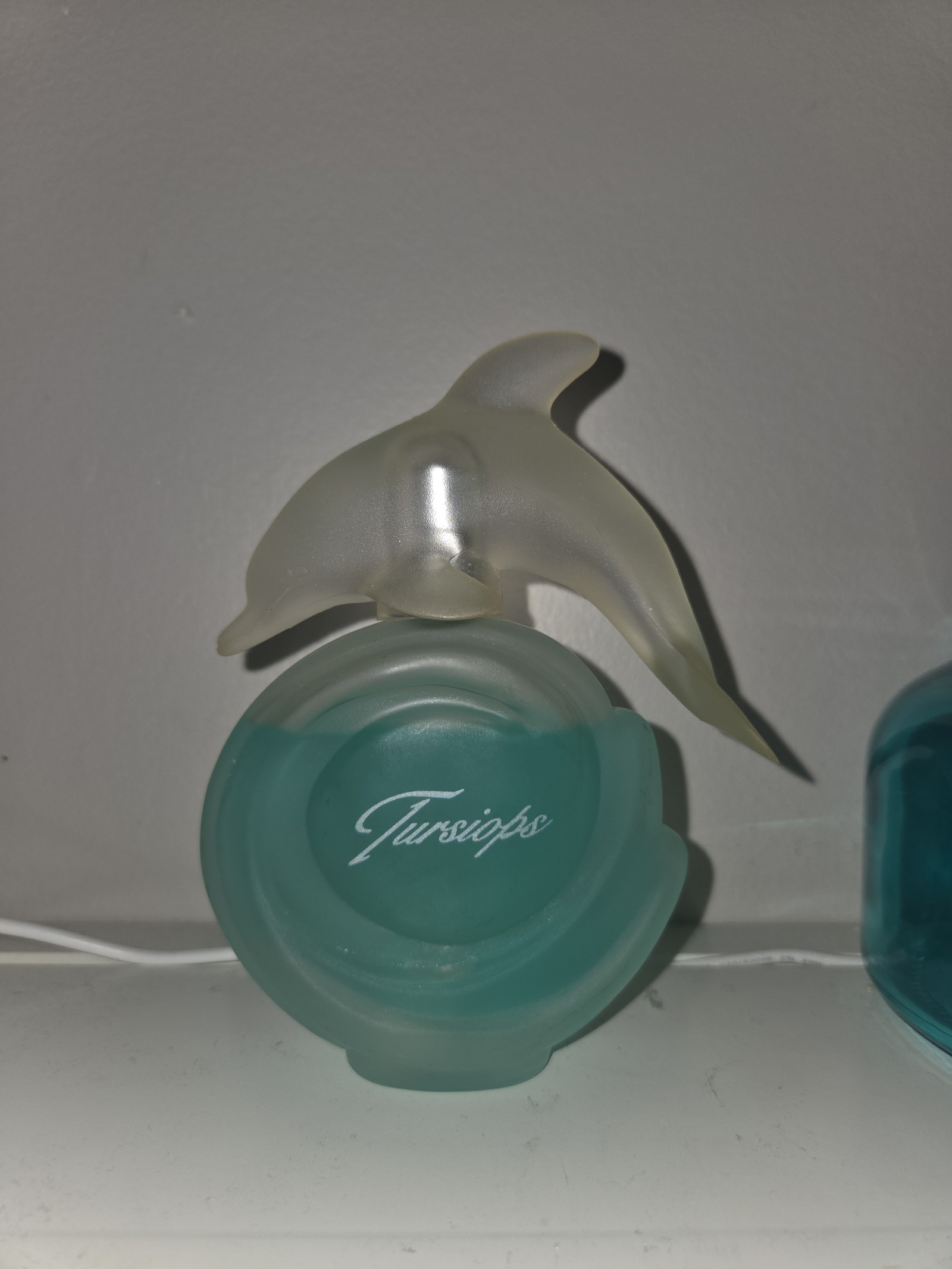 Tursiops perfume