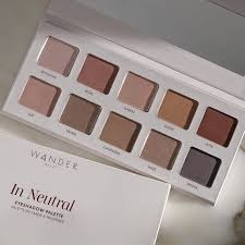 Wander Beauty "In Neutrals" Eyeshadow Palette - detail