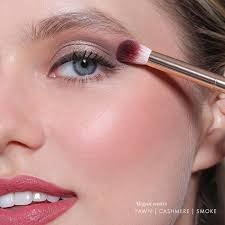 Wander Beauty "In Neutrals" Eyeshadow Palette - detail