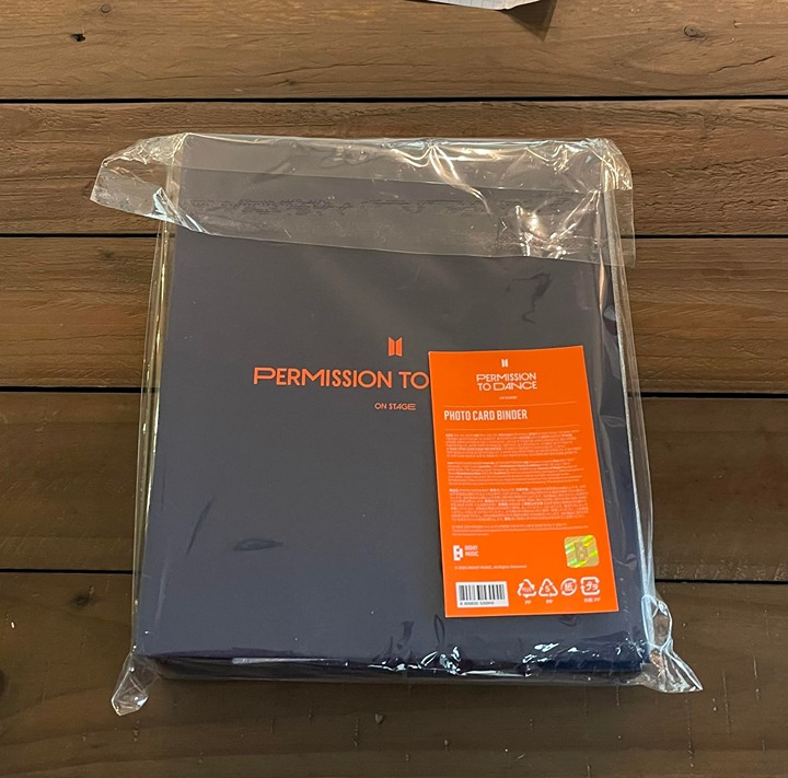 BTS Permission To Dance - Photo card binder - SEALED