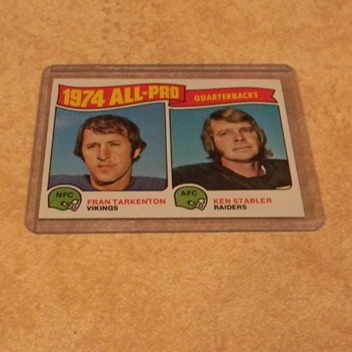 1975 Topps #208 All Pro Quarterbacks Fran Tarkenton - Ken Stabler(cec)