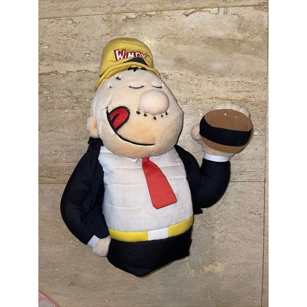 Winning Edge Designs Vintage Puppet Wimpy 15