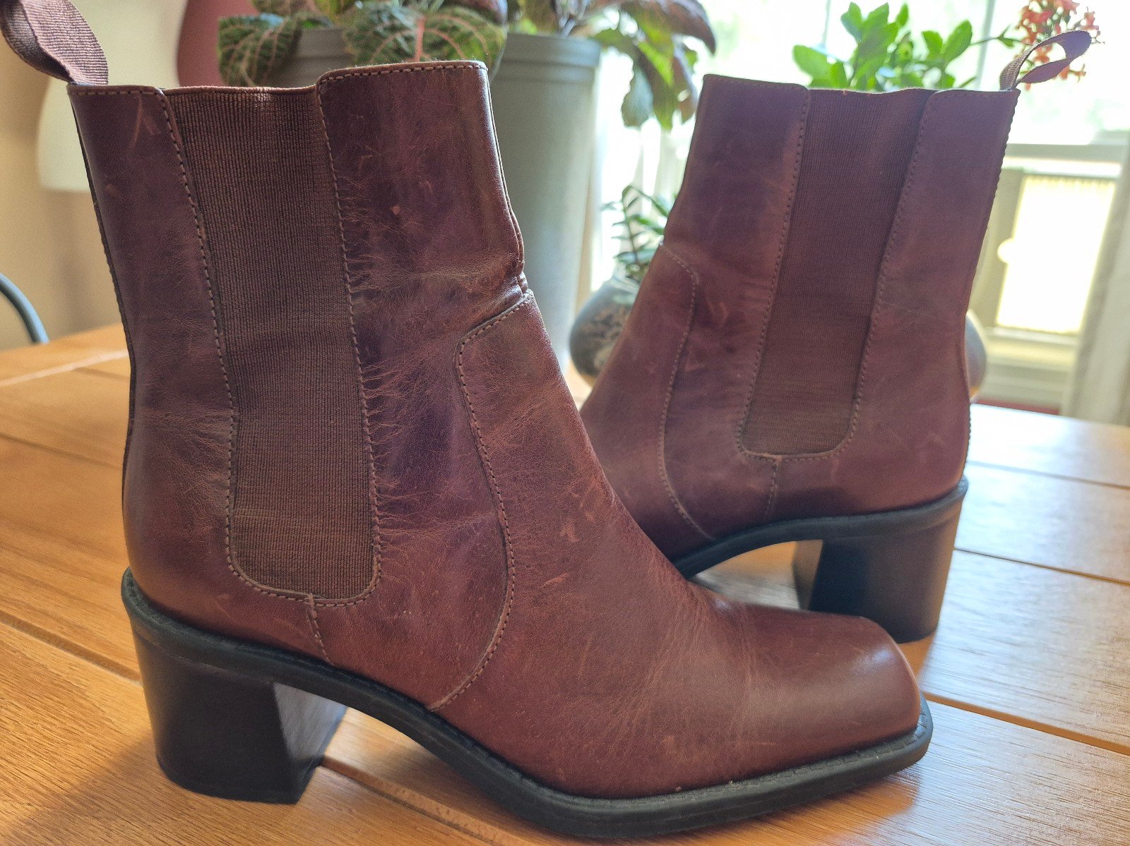 Bass Malaya Brown Leather Boots- Size 5.5
