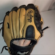 Rawlings 10 inch youth baseball glove