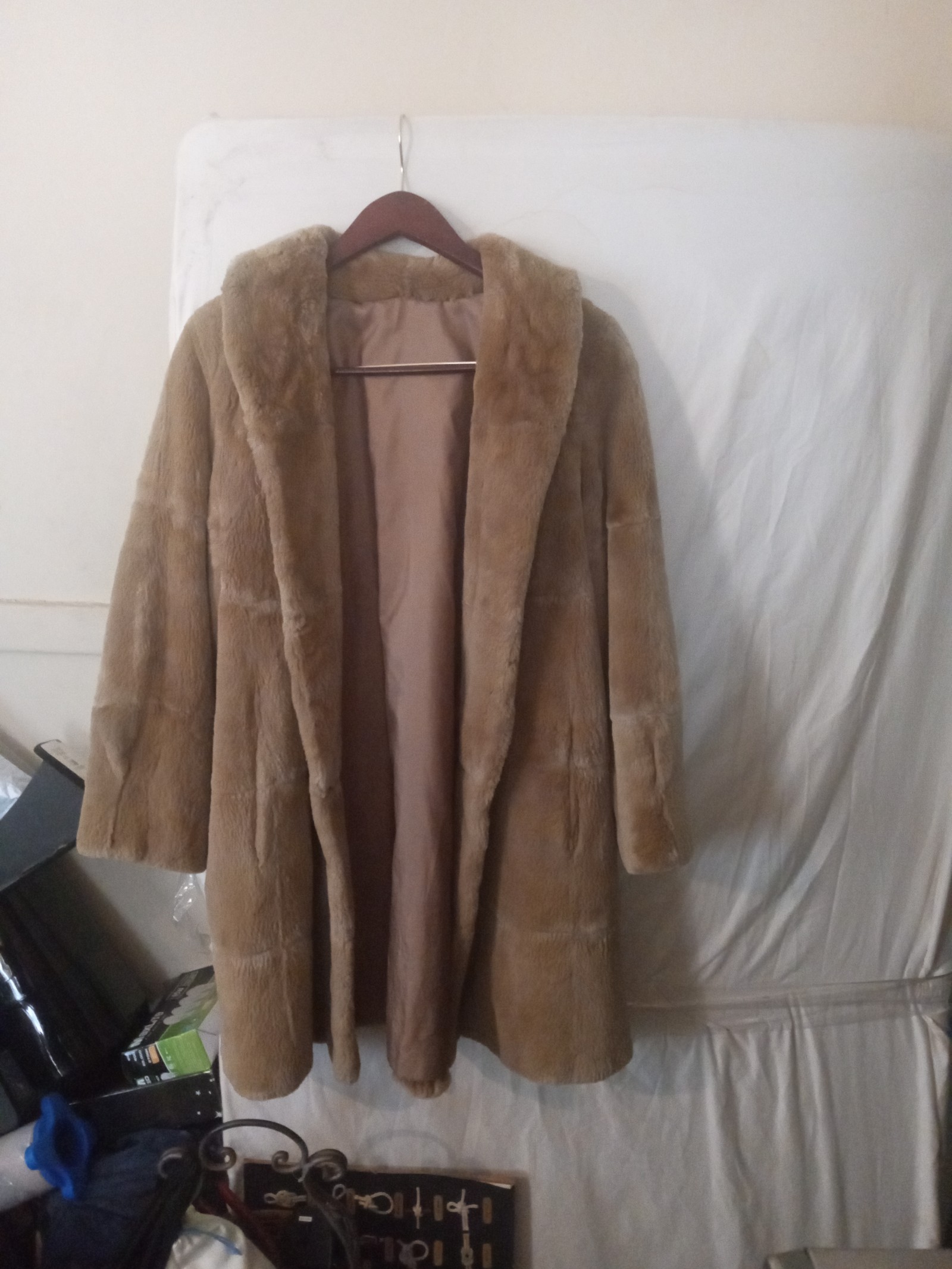 Genuine Chinchilla Mink Women's Fur Coat