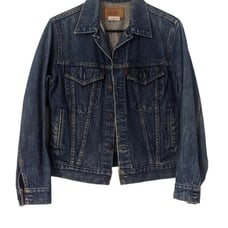 VINTAGE Levi's Trucker style denim jacket size 18 excellent condition!