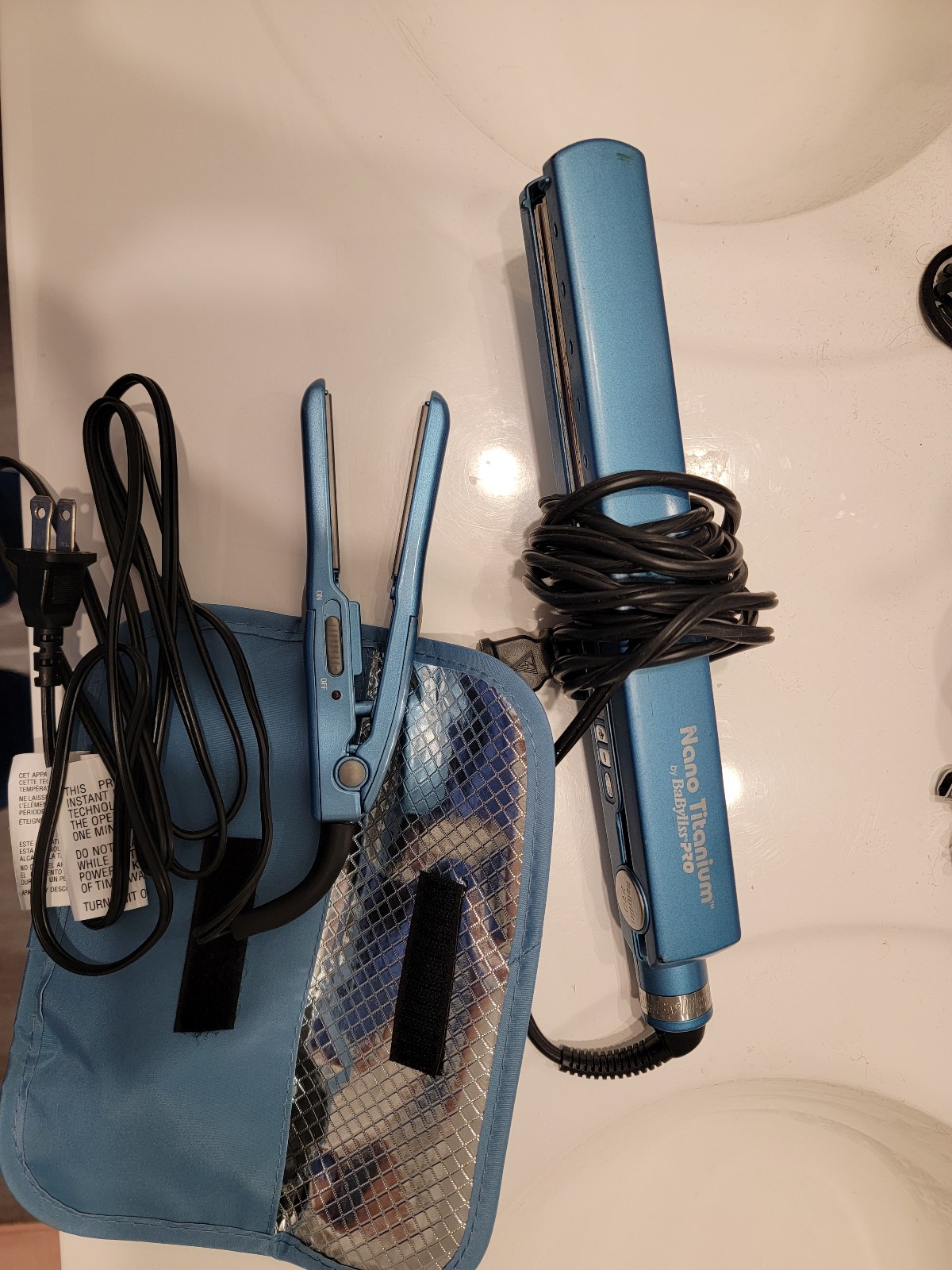 Babyliss Pro nano titanium flat iron