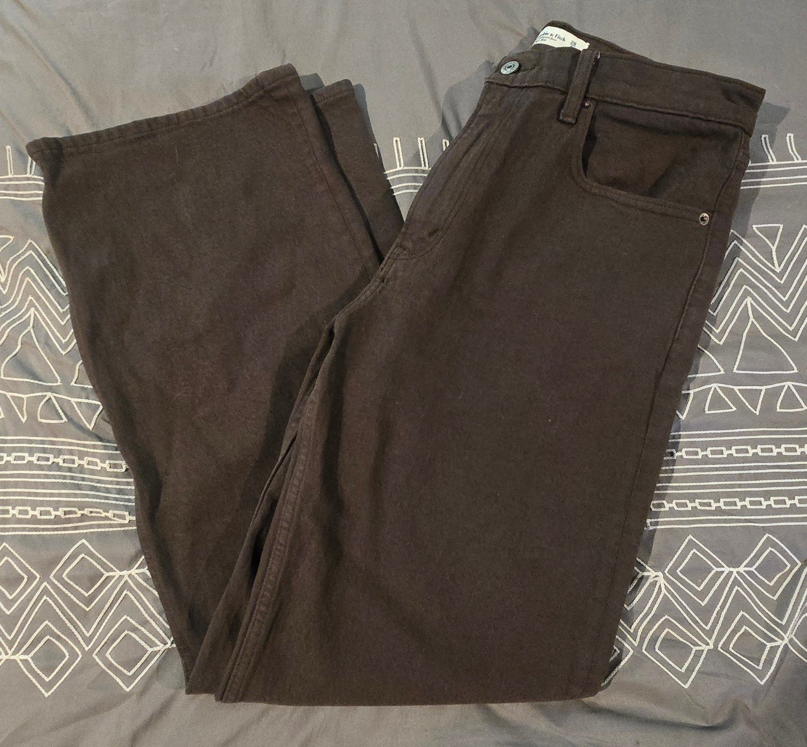 Abercrombie High Rise 90s Relaxed Jeans In Brown Size 6s/28
