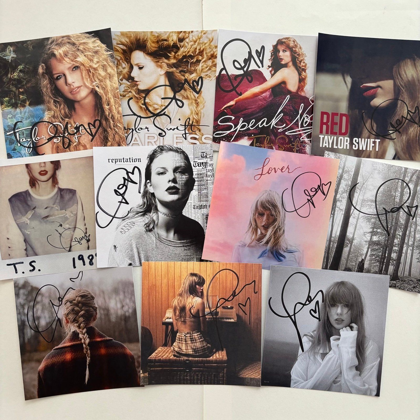 Taylor Swift Signed CD Print Set | Mercari Taylor Swift Signed CD Print Set | Mercari
