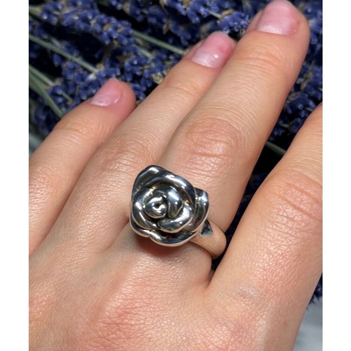 925 STERLING SILVER ROSE RING SIZE 7