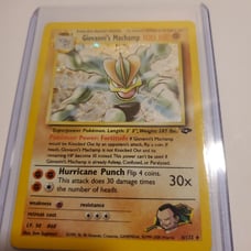 Giovanni's Machamp - RARE HOLOGRAPHIC GE