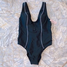 New VICTORIA'S SECRET SWIM Sexy Sport One-Piece Swimsuit Zip Up Black Large
