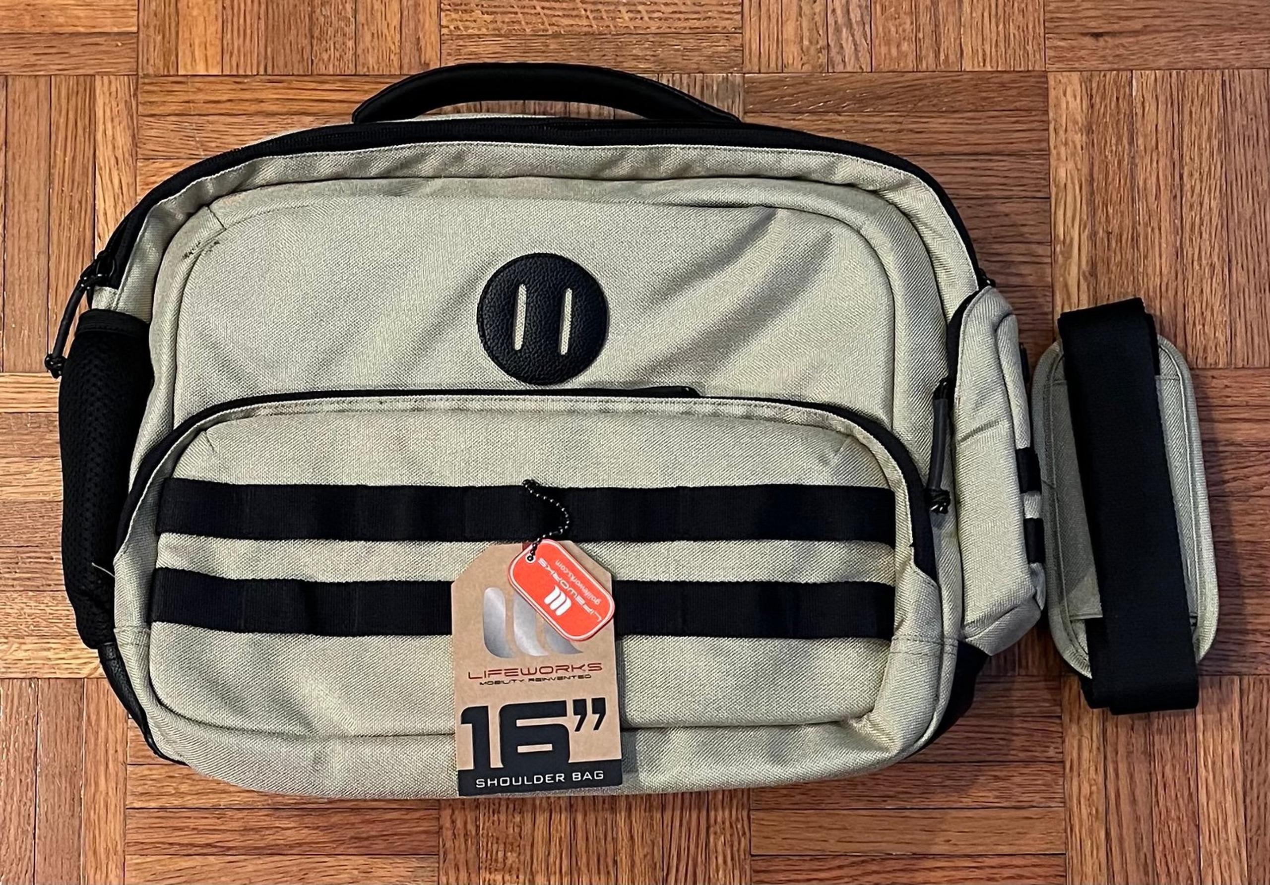Brand New 16” laptop shoulder bag Lifeworks green & black