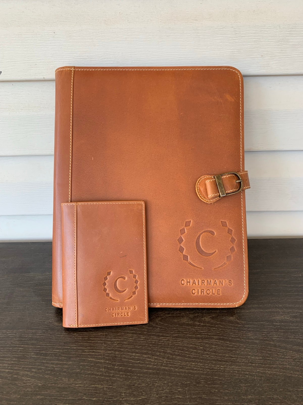 Chairmans circle Canyon Leather Folder/Media Holder