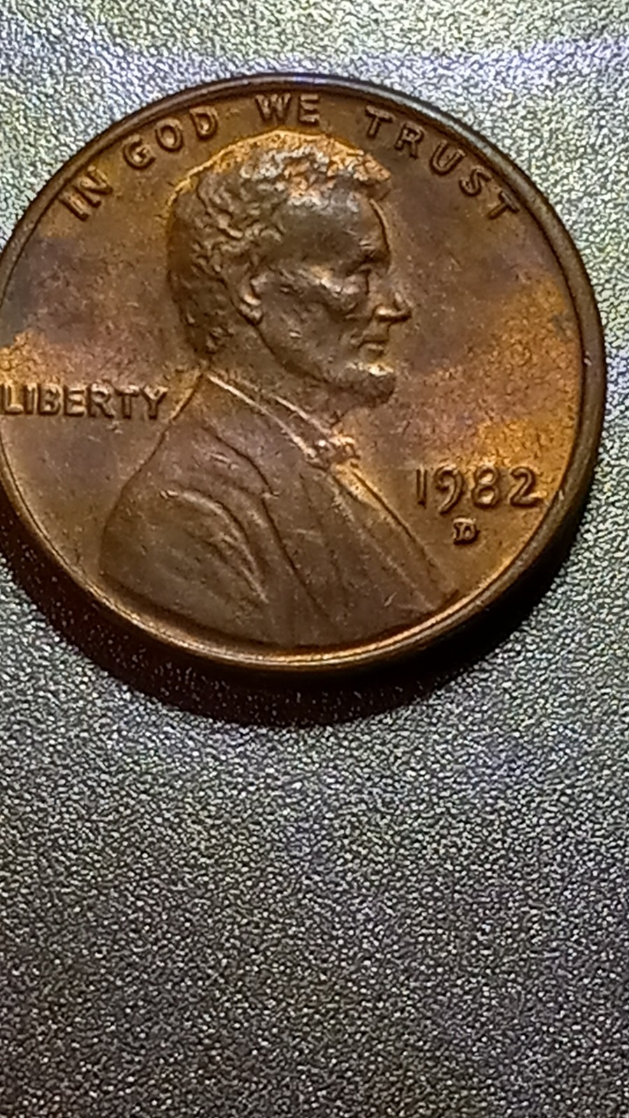 1982 D RD Bronze Lincoln Memorial Cent DDO 3.08 grams wt.
