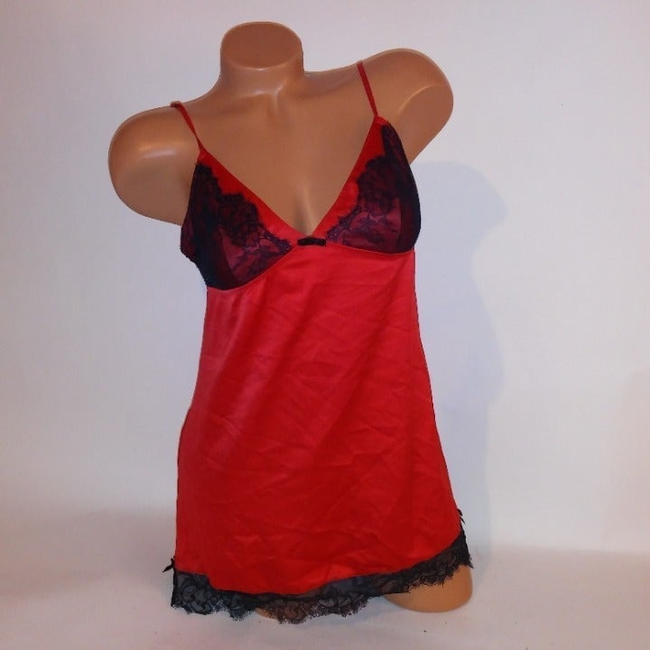 Victoria Secret Lingerie Babydoll Chemise Slip Medium Red Black Satin Lace Trim