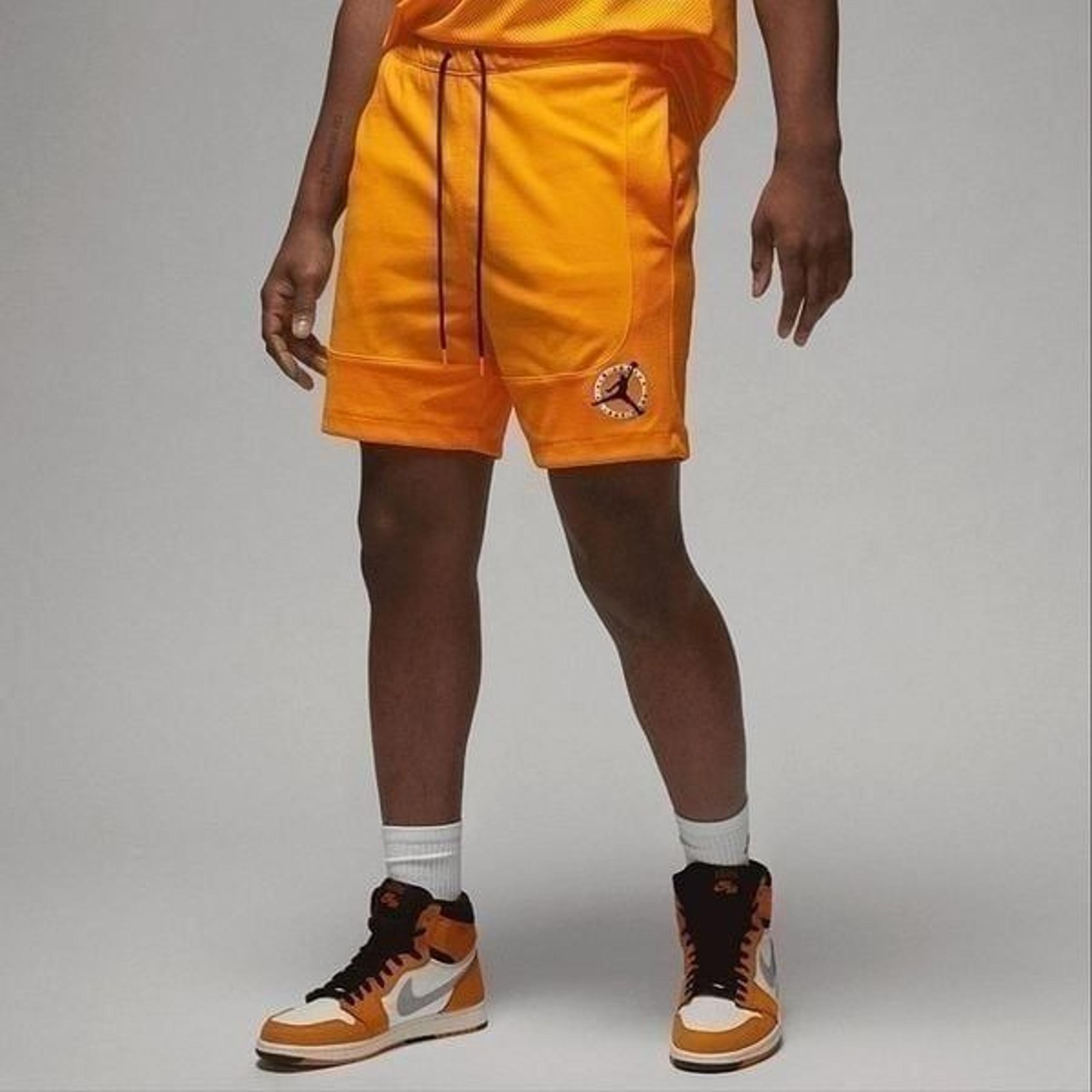 Nike Jordan Flight MVP Mens Short Pants Sundial DX9722-717 Bermuda Shorts New M