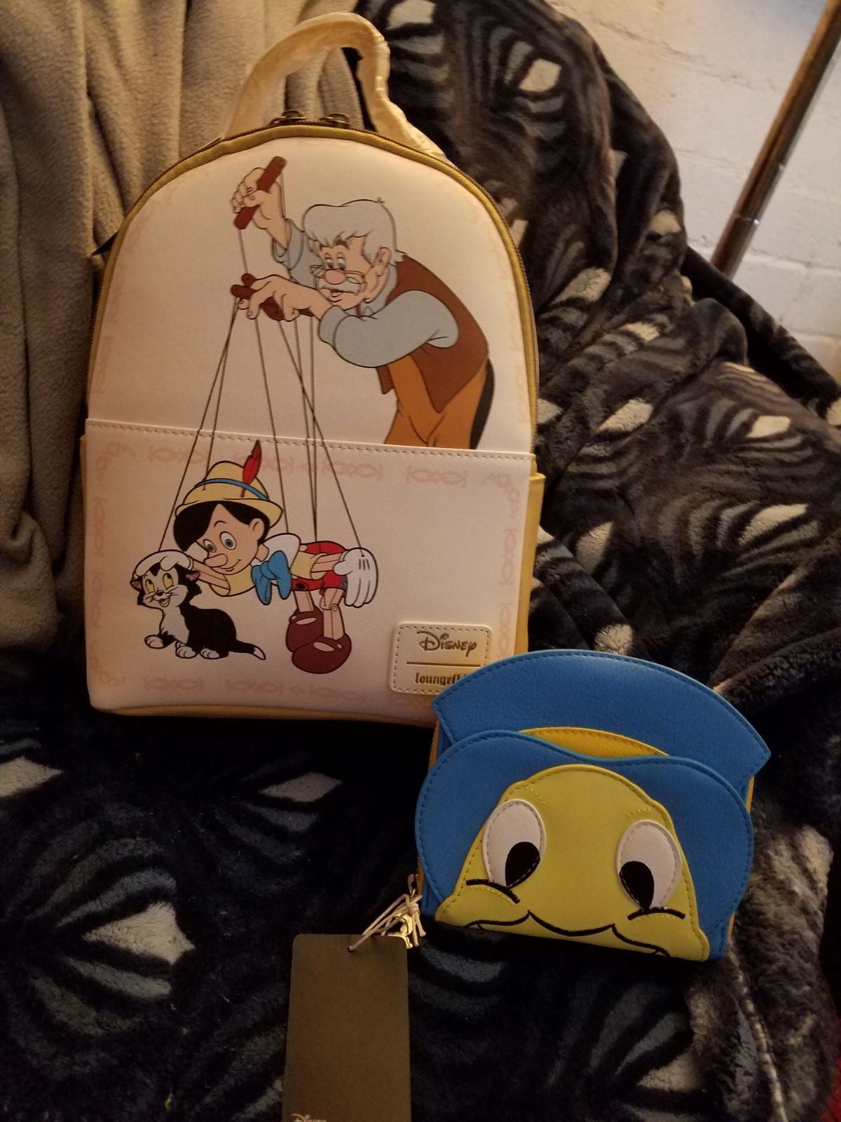 Loungefly Pinocchio backpack wallet