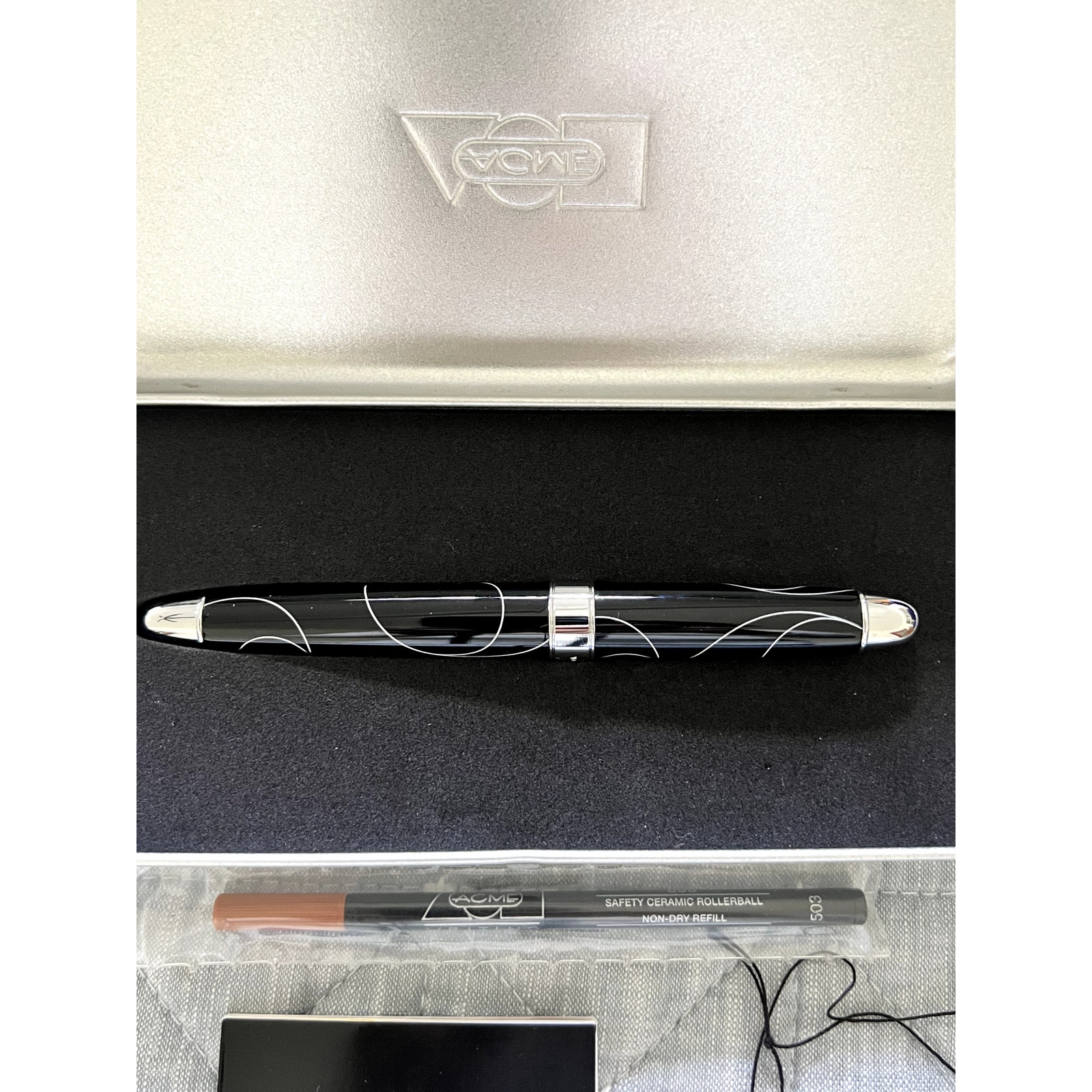 ACME Taeguk Rollerball Pen