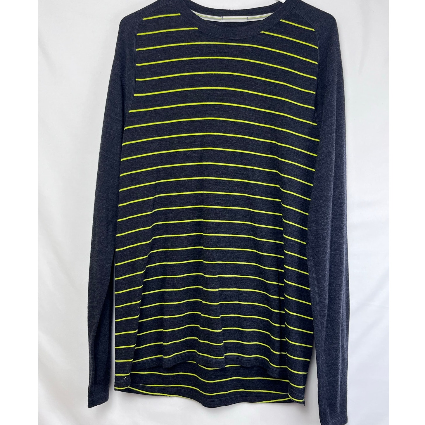 Smartwool Men's XL Gray/Yellow 100% Merino Wool Crew Neck Long Sleeve Sweater