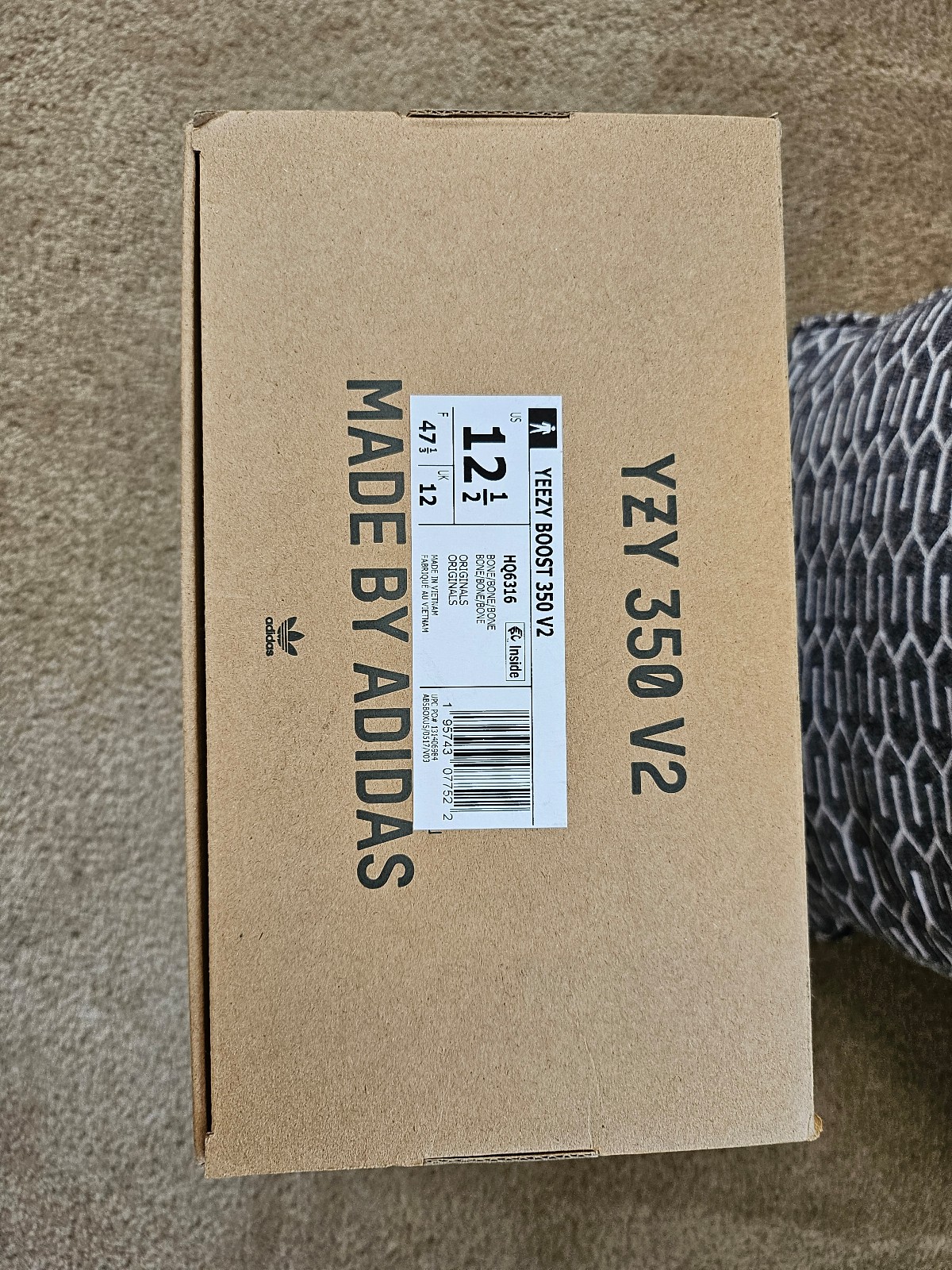 Adidas Yezzy Boost 350 V2 - Bone