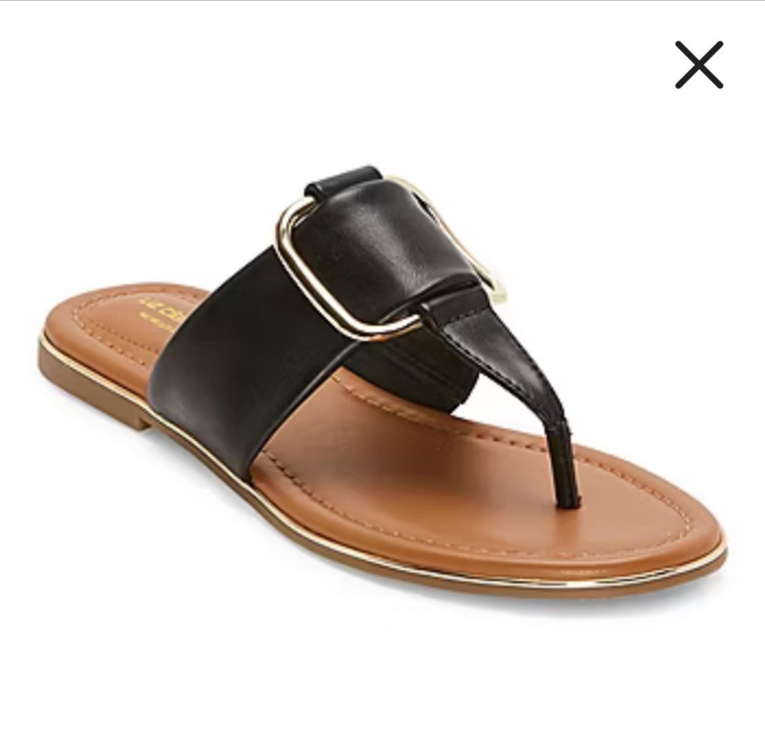Liz Claiborne Corra Black strap flat comfort Sandals