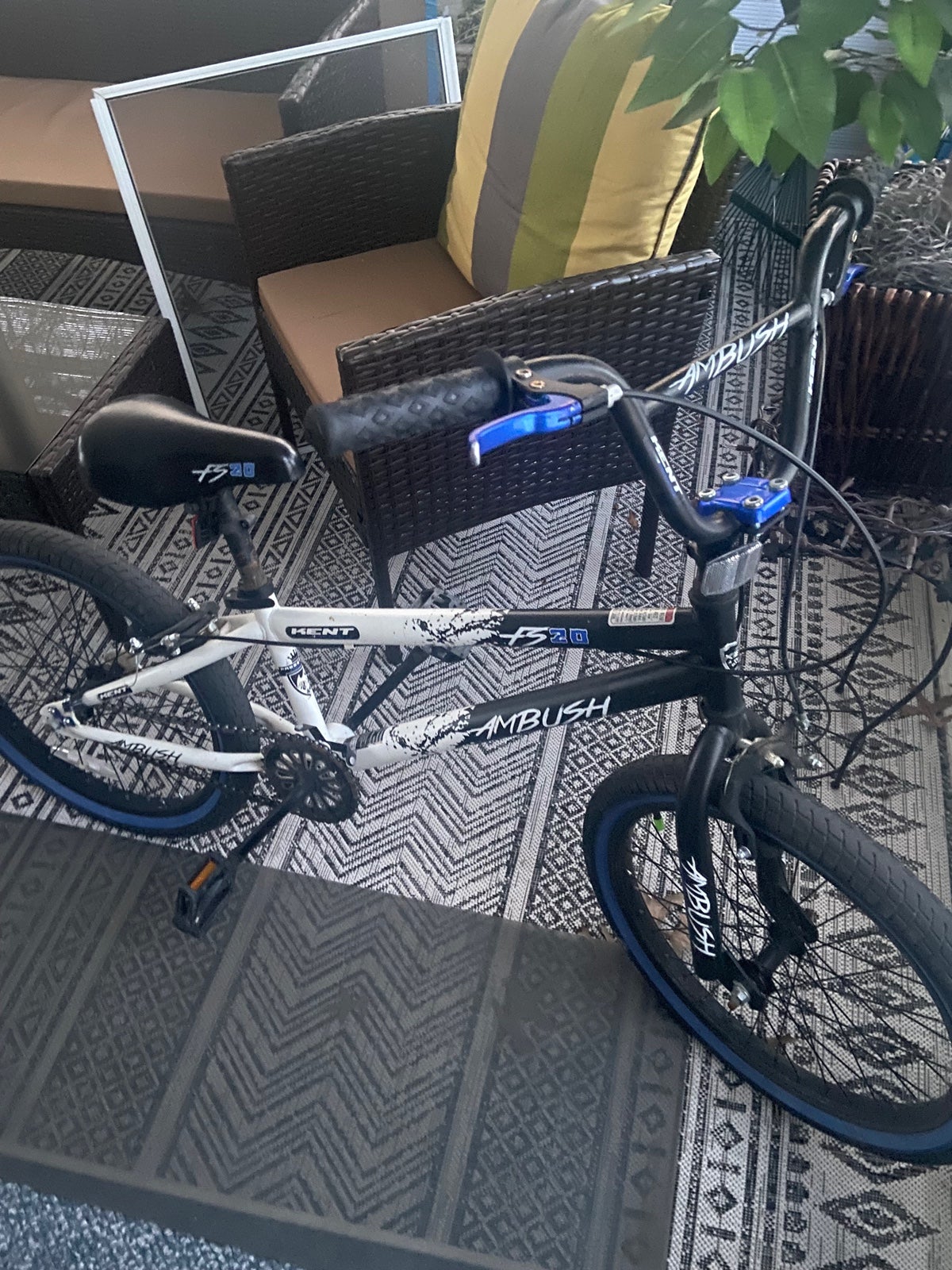 Sports bike high end bike bike