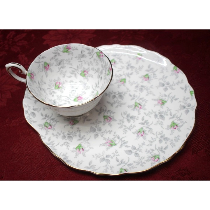 HTF Royal Tuscan ROSALIE Cup & Snack Plate -Pink rose buds, Gray leaves, Gold