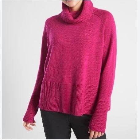 Athleta Womens XS Wool Cashmere Aspen Turtleneck Pink Sweater