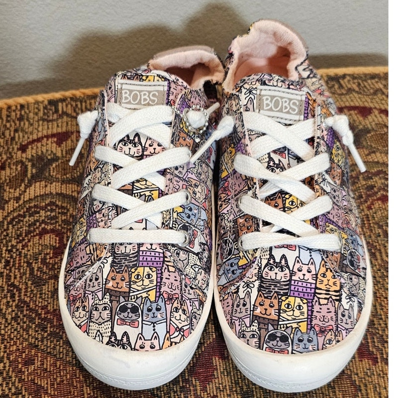 BOBS from Sketchers Memory Foam Cat Sneakers Size 9.5
