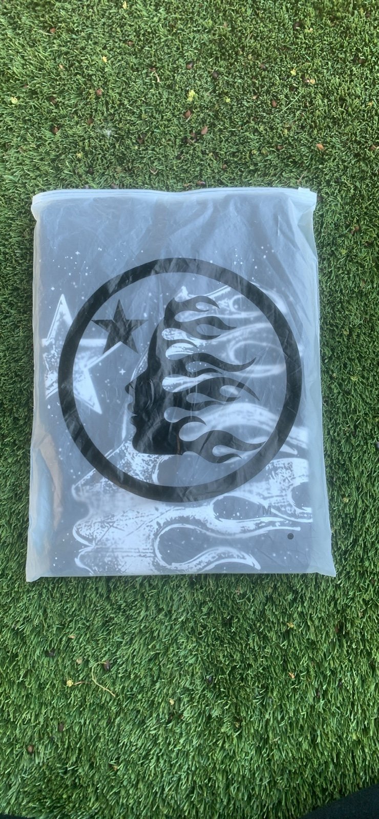 Hellstar T shirt (chrome)