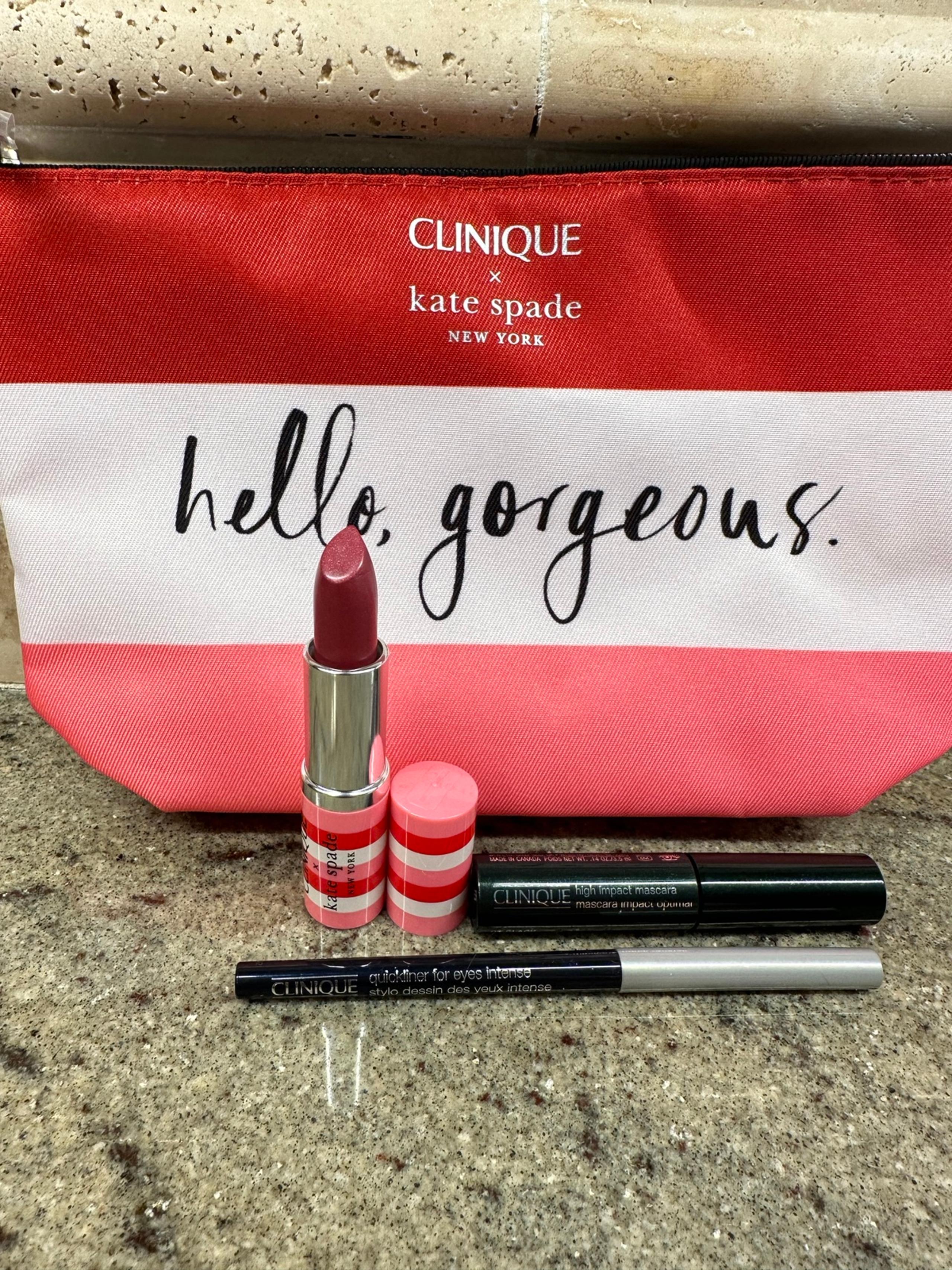 Clinique 4 piece makeup set
