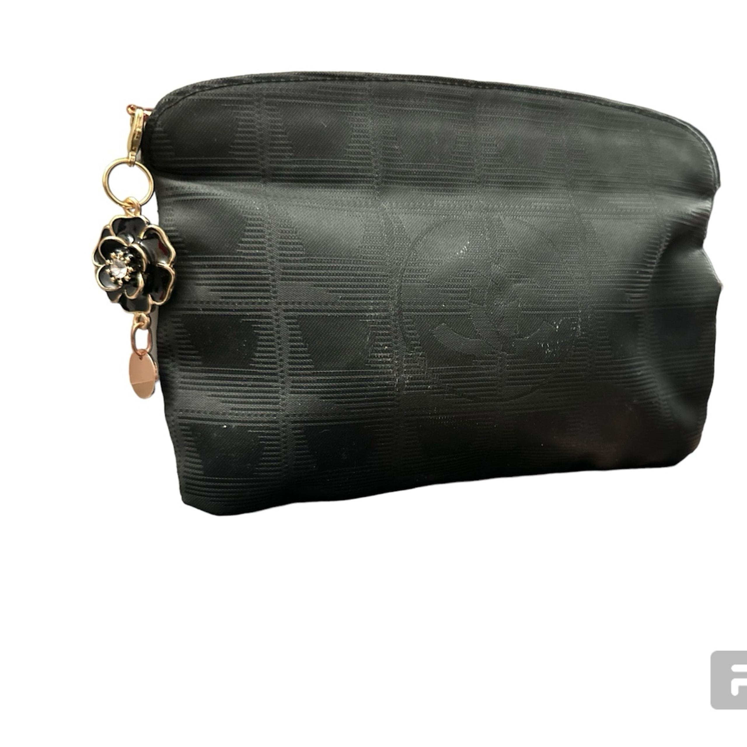 Chanel clutch