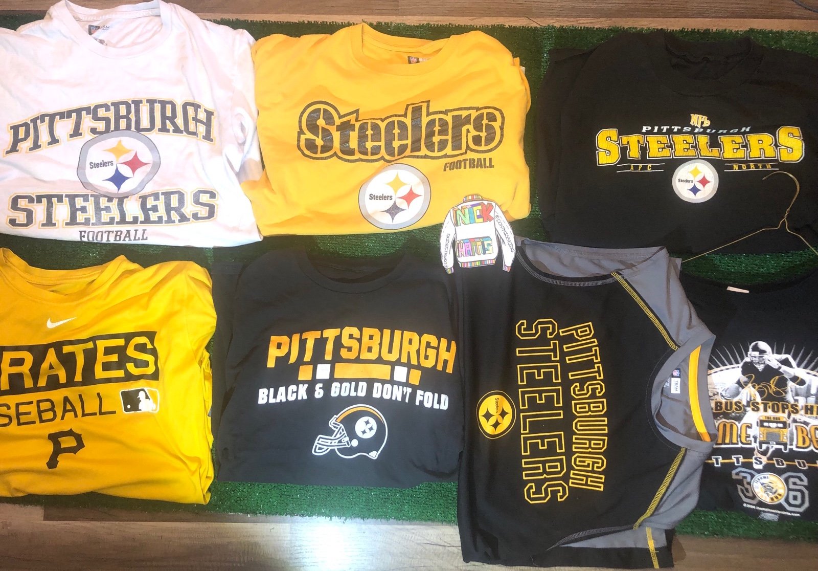Lg and medium steelers bundle