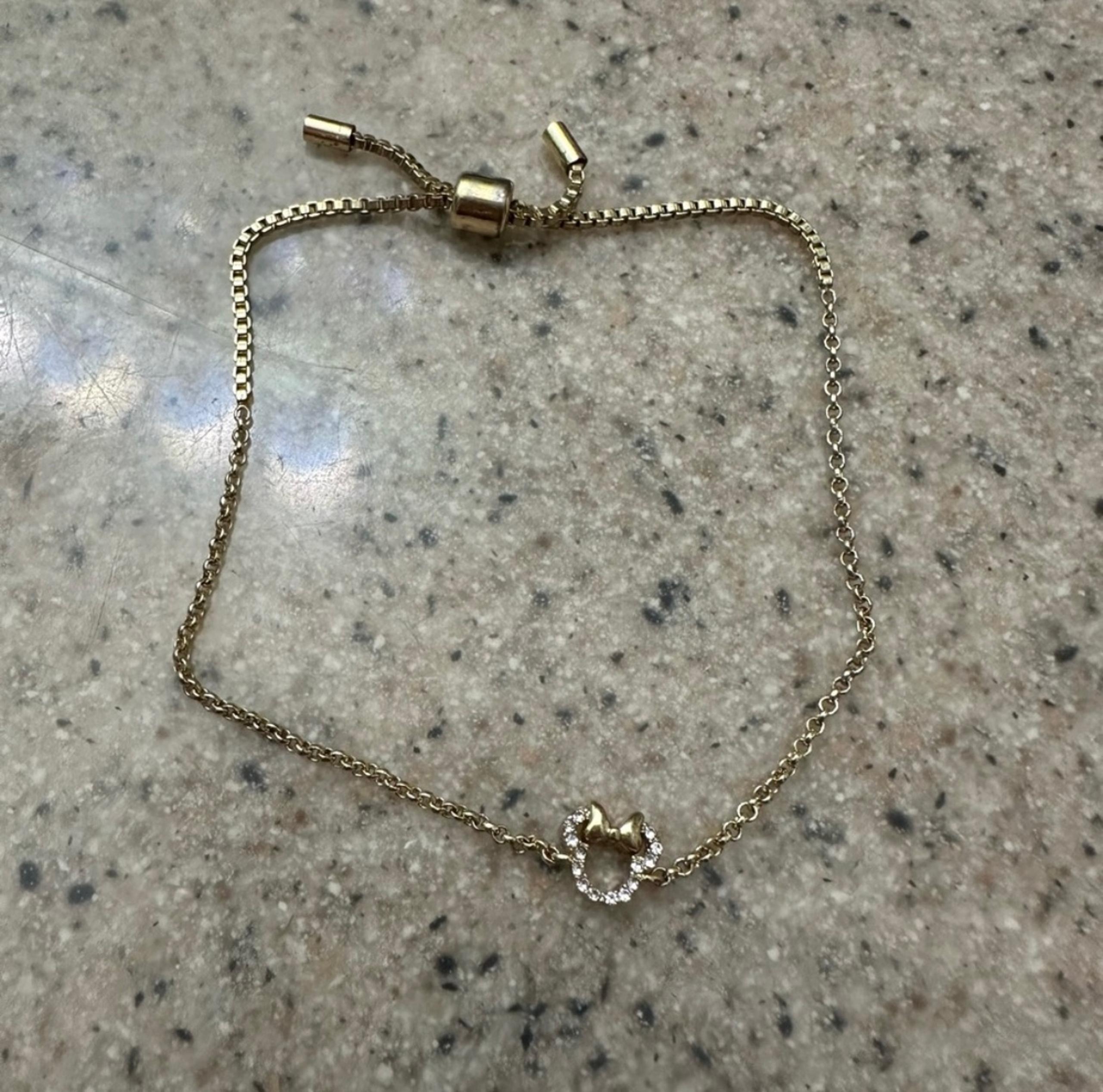 Bauble bar Minnie Mouse bracelet