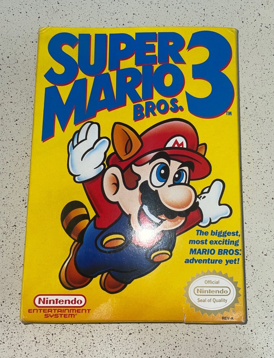 Super Mario Bros 3 Oval Seal COMPLETE CIB w manual inserts poster!