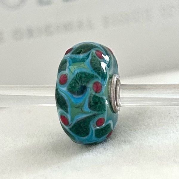 TROLLBEADS Turquoise Red Green Glitter Swirl LAA 925S NEW! Rare Christmas Unique