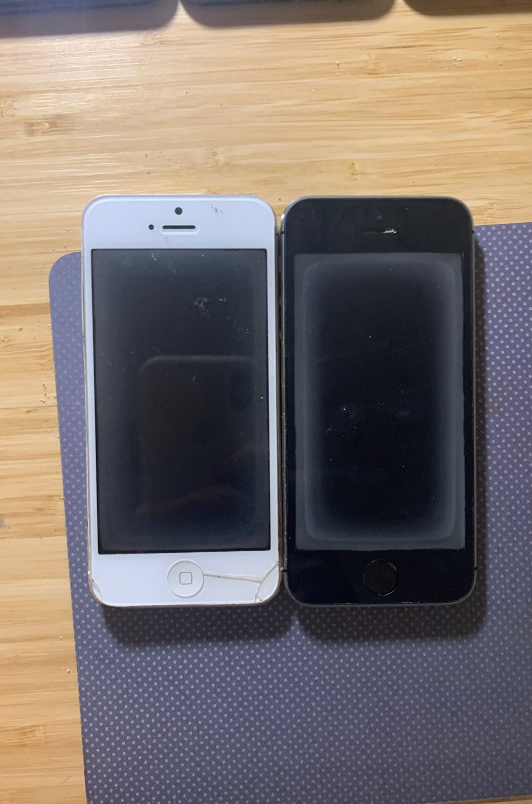 2 broke iphone5's