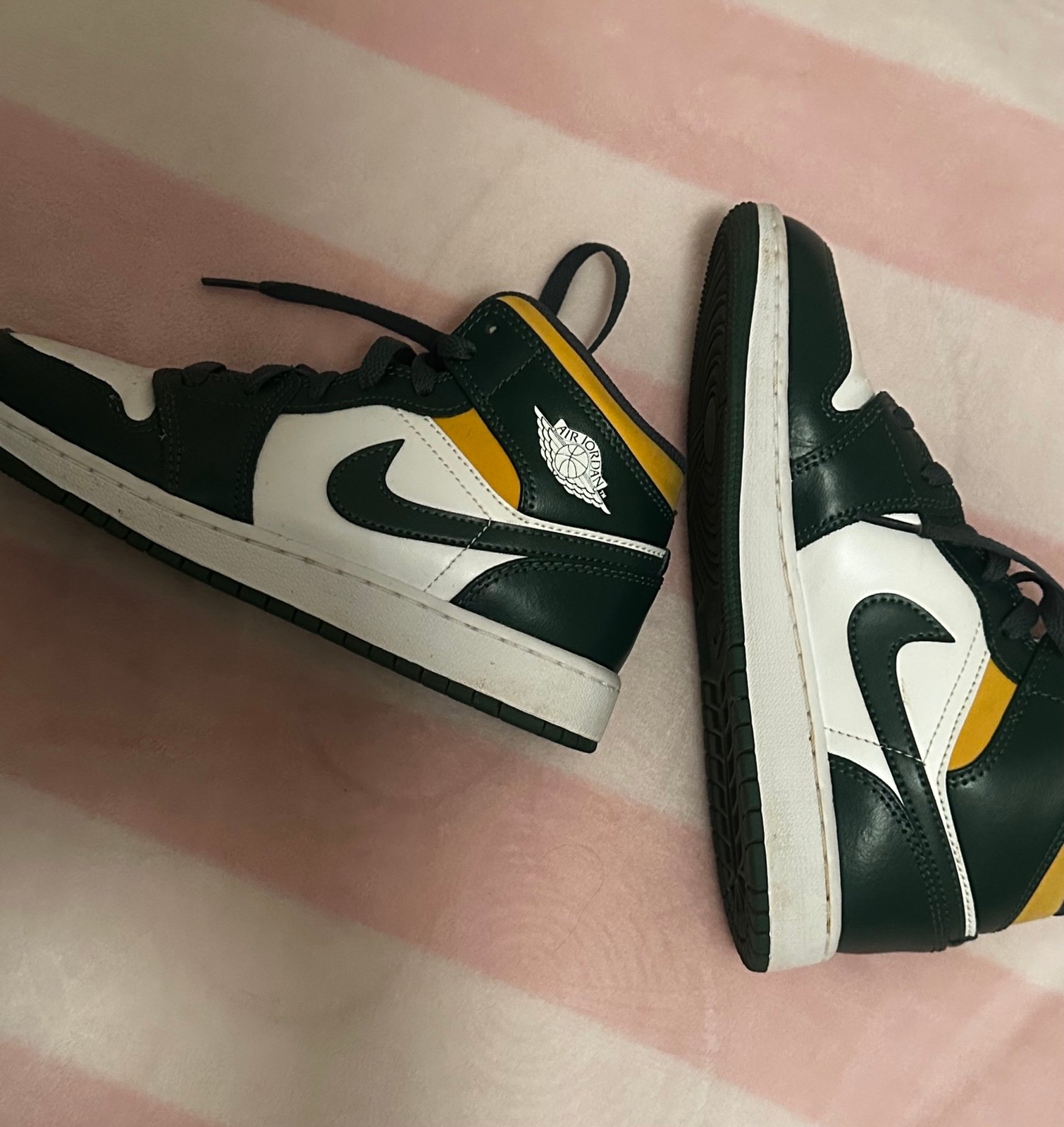 Nike shoes