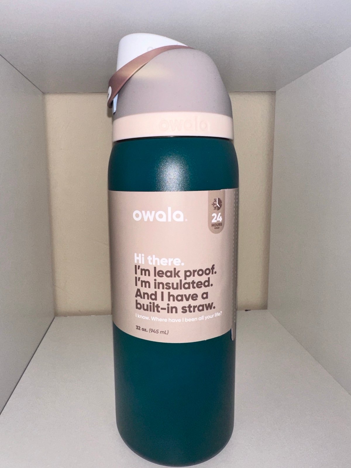 Owala 32oz water bottle Serene Evergreen