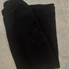 aritzia mega cargo sweatpants