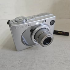 Sony cybershot digital camera
