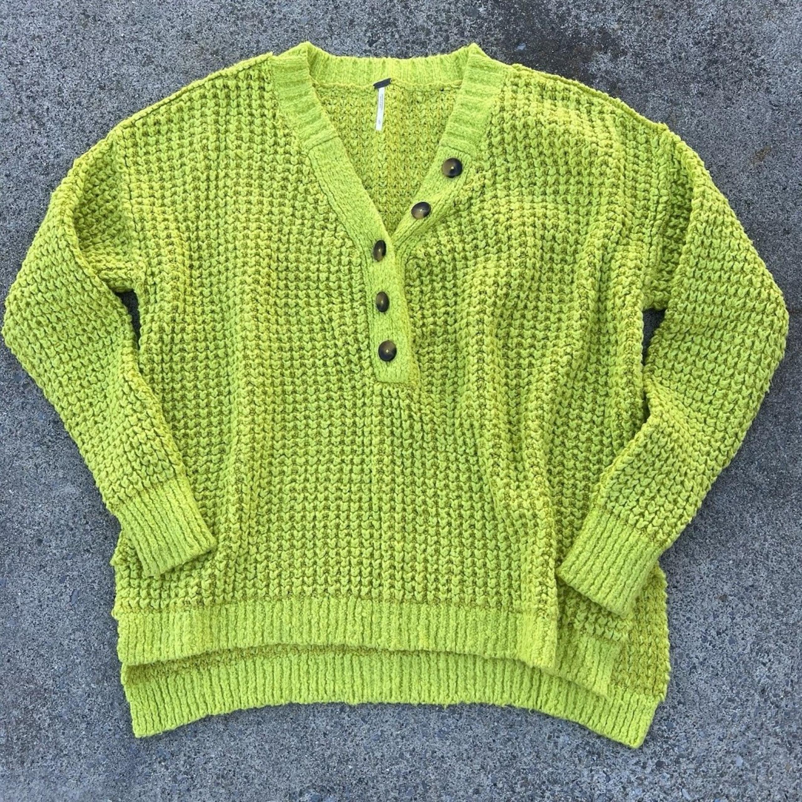Free People Green Chunky Knit Whistle Thermal Henley Oversized Sweater Large
